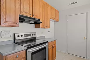 1110 Waxwing Dr, Suisun City, CA 94585 - Photo 12