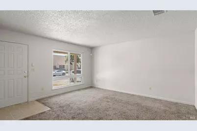 1110 Waxwing Drive, Suisun City, CA 94585 - Photo 8