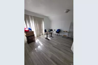3833 M L King Jr Way, Oakland, CA 94609 - Photo 30