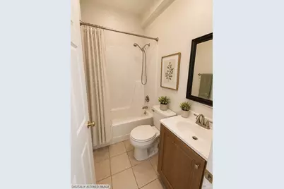 3833 M L King Jr Way, Oakland, CA 94609 - Photo 6