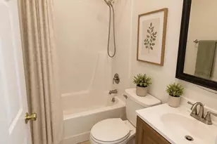 3833 M L King Jr Way, Oakland, CA 94609 - Photo 6