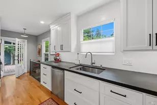 1621 Austin Way, Santa Rosa, CA 95404 - Photo 18