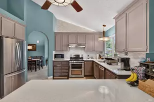 930 Bartlett Pl, Windsor, CA 95492 - Photo 20