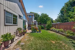 930 Bartlett Pl, Windsor, CA 95492 - Photo 4
