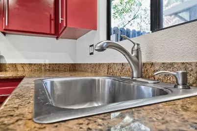 19167 Robinson Road #J, Sonoma, CA 95476 - Photo 6