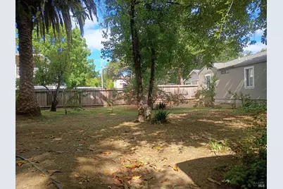 1145 Eggleston Street, Napa, CA 94559 - Photo 4