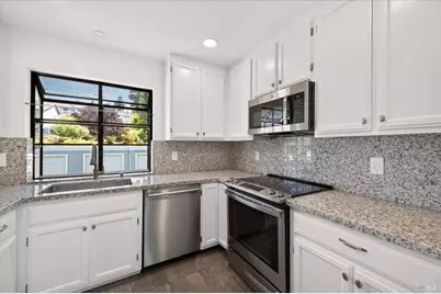2002 Clearview Circle, Benicia, CA 94510 - Photo 18