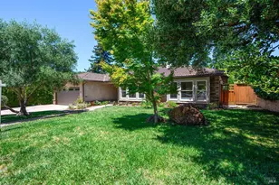 8 Harding Dr, Novato, CA 94947 - Photo 34
