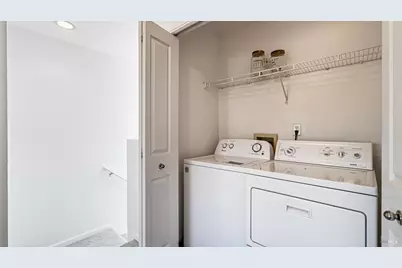 1013 Warren Drive, Petaluma, CA 94952 - Photo 18