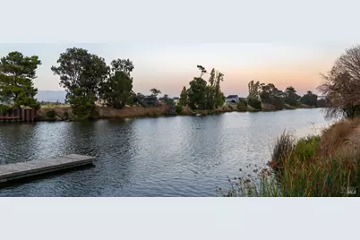 1013 Warren Drive, Petaluma, CA 94952 - Photo 42
