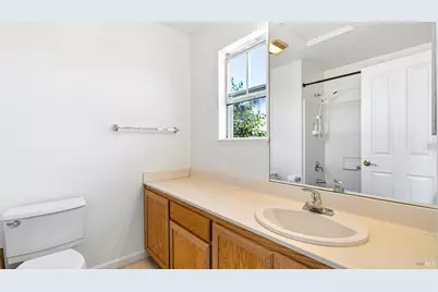 1013 Warren Drive, Petaluma, CA 94952 - Photo 22