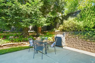 1056 Woodcrest Court, Vacaville, CA 95688 - Photo 48