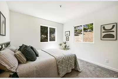 16 Rosewood Drive, Novato, CA 94947 - Photo 18