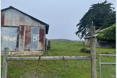 610 Highway 1, Bodega Bay, CA 94923 - Photo 20