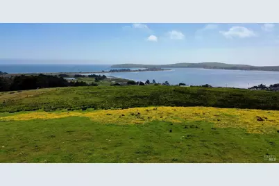 610 Highway 1, Bodega Bay, CA 94923 - Photo 2