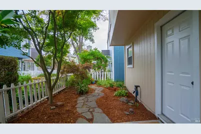 8373 Windmill Farms Drive, Cotati, CA 94931 - Photo 22