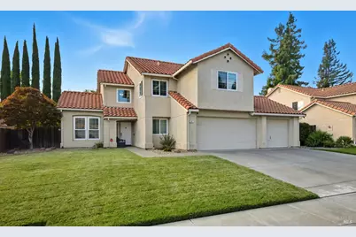 927 Arbor Oaks Drive, Vacaville, CA 95687 - Photo 2