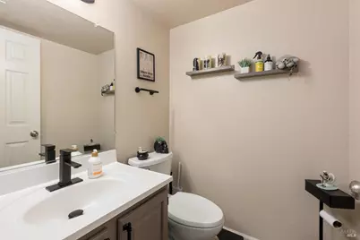 927 Arbor Oaks Drive, Vacaville, CA 95687 - Photo 12