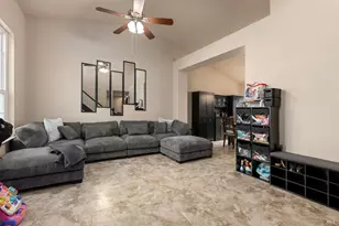 927 Arbor Oaks Dr, Vacaville, CA 95687 - Photo 4