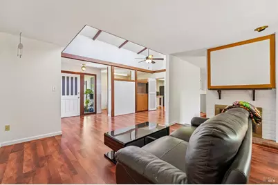 6644 Greenmeadow Drive, Santa Rosa, CA 95409 - Photo 16