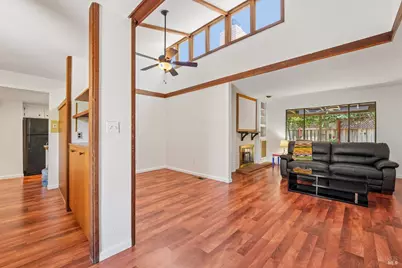 6644 Greenmeadow Drive, Santa Rosa, CA 95409 - Photo 12