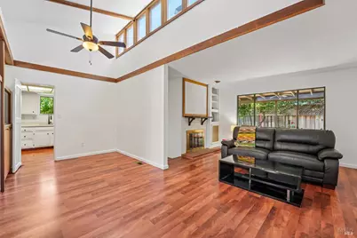 6644 Greenmeadow Drive, Santa Rosa, CA 95409 - Photo 12
