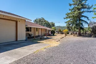 8461 Uva Dr, Redwood Valley, CA 95470 - Photo 18