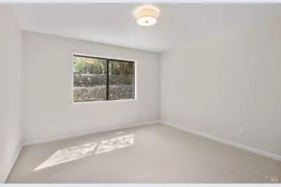 500 Los Arboles Way, Santa Rosa, CA 95403 - Photo 18