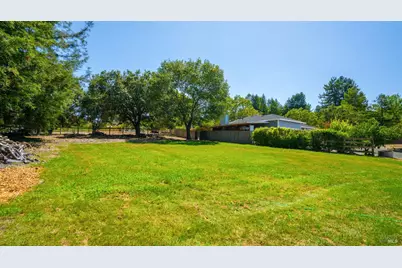 4336 Hessel Road, Sebastopol, CA 95472 - Photo 36