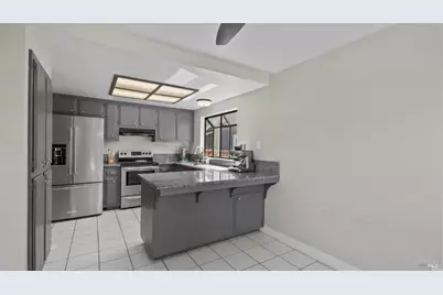 5033 Brittany Drive, Fairfield, CA 94534 - Photo 18