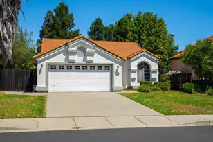 355 Sun Valley Way, Vacaville, CA 95688 - Photo 2