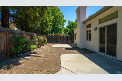 355 Sun Valley Way, Vacaville, CA 95688 - Photo 36