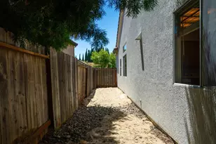 355 Sun Valley Way, Vacaville, CA 95688 - Photo 38