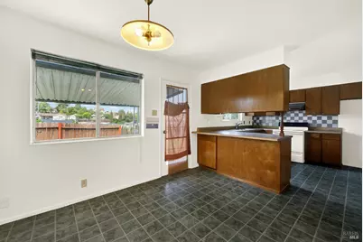 2715 Limerick Road, San Pablo, CA 94806 - Photo 10