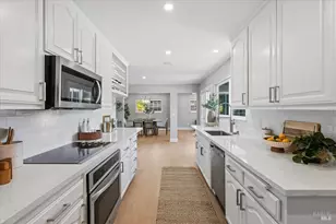 34 Devonshire Dr, Novato, CA 94947 - Photo 16