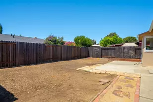 2255 Carver Pl, Fairfield, CA 94533 - Photo 28