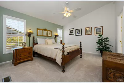 131 Oakwood Drive, Petaluma, CA 94954 - Photo 22