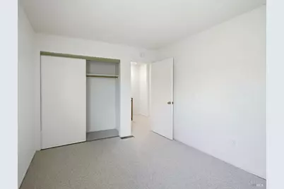 46 Wharf Circle, San Rafael, CA 94903 - Photo 12
