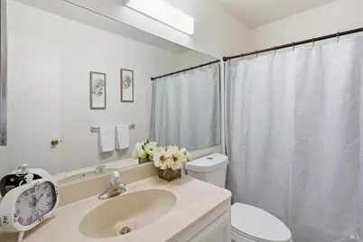 46 Wharf Circle, San Rafael, CA 94903 - Photo 14