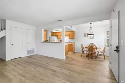 46 Wharf Circle, San Rafael, CA 94903 - Photo 6