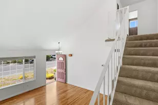 8460 Lancaster Dr, Rohnert Park, CA 94928 - Photo 24