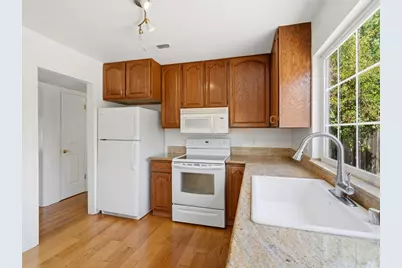 8460 Lancaster Drive, Rohnert Park, CA 94928 - Photo 12