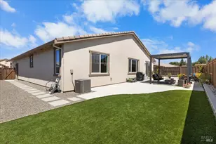 625 Wildflower Ln, Dixon, CA 95620 - Photo 46