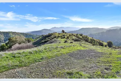 615 Oak Manor Drive, Fairfax, CA 94930 - Photo 54