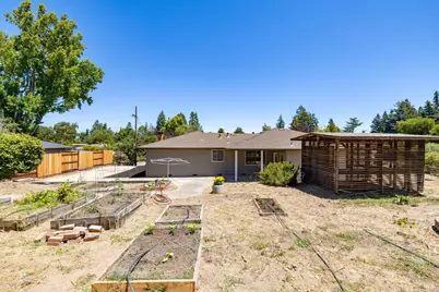 900 Dorthel Street, Sebastopol, CA 95472 - Photo 26