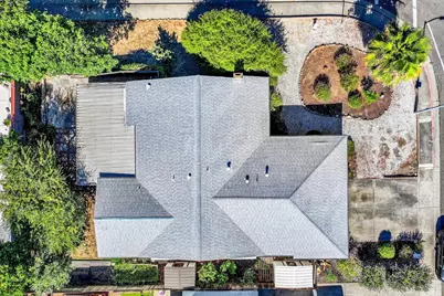 1365 W H Street, Dixon, CA 95620 - Photo 6