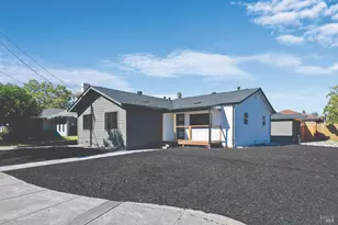 2304 Rowe Dr, Santa Rosa, CA 95403 - Photo 1