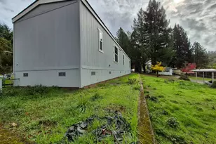 10755 Mobile Village Way, Willits, CA 95490 - Photo 8