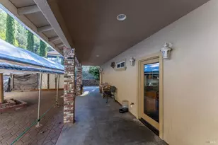 261 Crestview Dr, Ukiah, CA 95482 - Photo 18