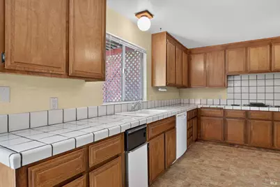 843 Coventry Lane, Fairfield, CA 94533 - Photo 68